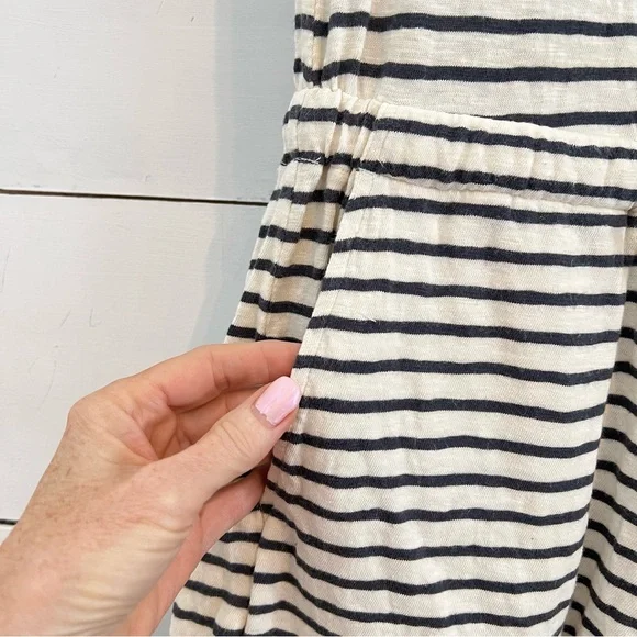 Lou & Grey for Loft Nautical Striped Romper. Size Medium. - Picture 4 of 9